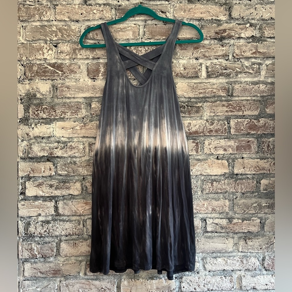 American Eagle Tie-Dye Sleeveless Dress/Swimsuit coverup.Crisscross back/so soft